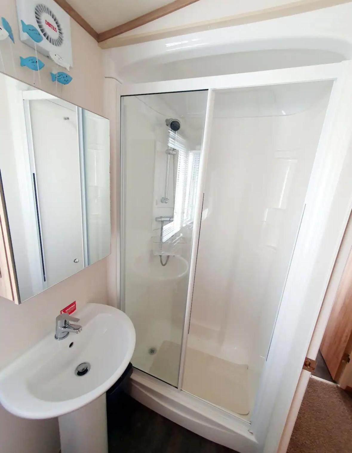 15 Kestrel Close Hot Tub Retreat タターズホール エクステリア 写真